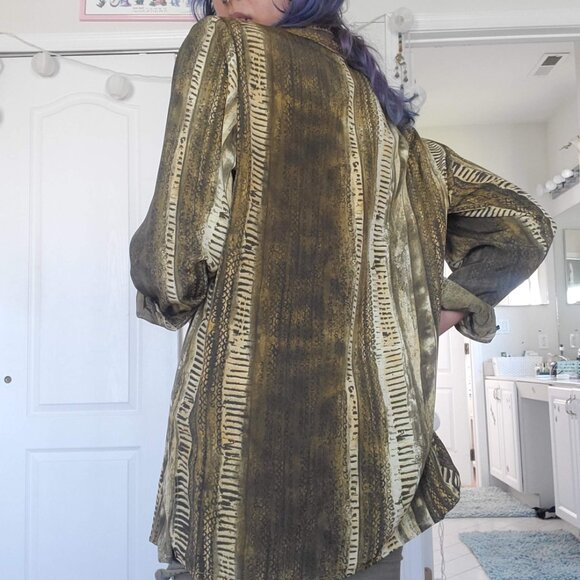 vintage! silky earthy tribal print long button down - Picture 4 of 5